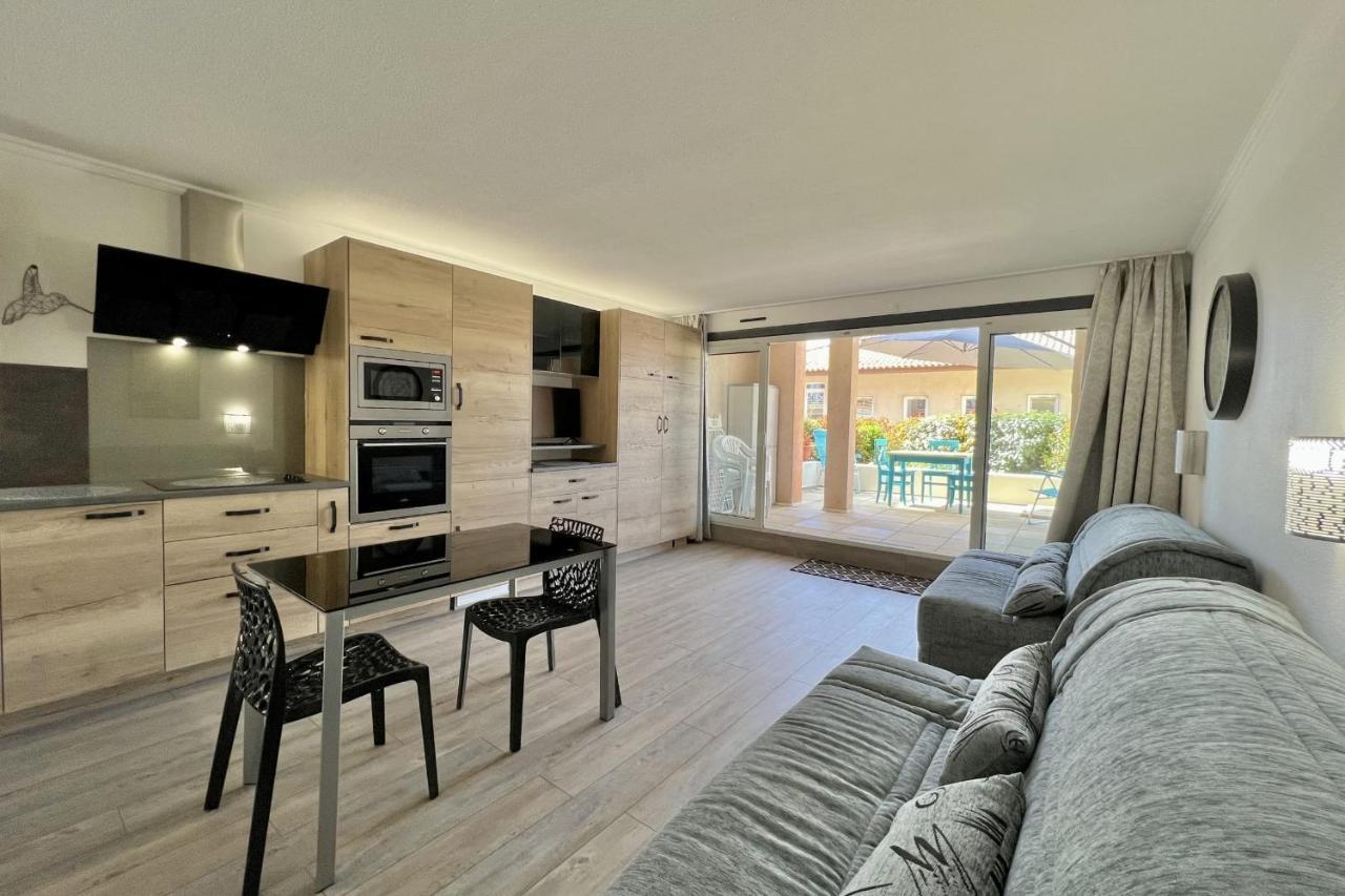 Apartment With Balcony Located In